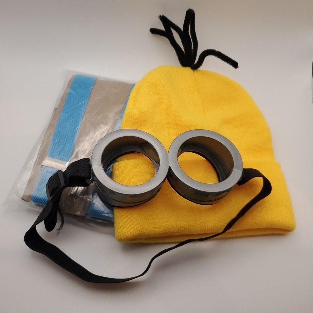 Minions Cosplay Set - Yellow Beanie Hat, Black Gloves and Goggles, Suspender
